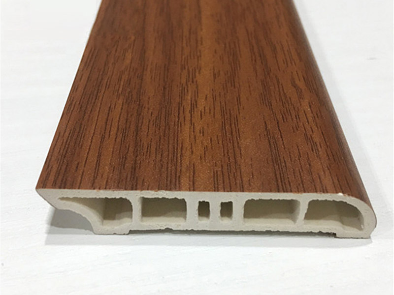 plinthe de crayon de 60*12mm SPC
