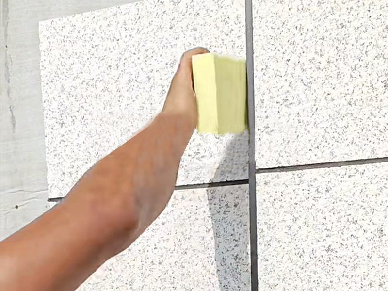 Installer et entretenir des panneaux muraux en pierre tendre