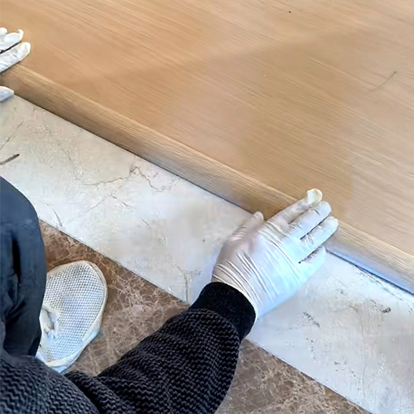 Réducteur de plancher en PVC 48*7,5 mm