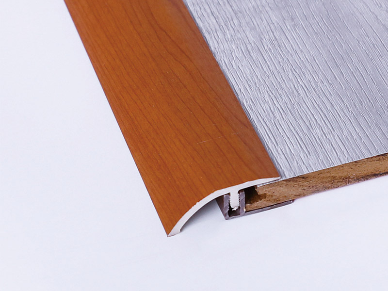 R&eacute;ducteur de seuil en PVC 50*11mm