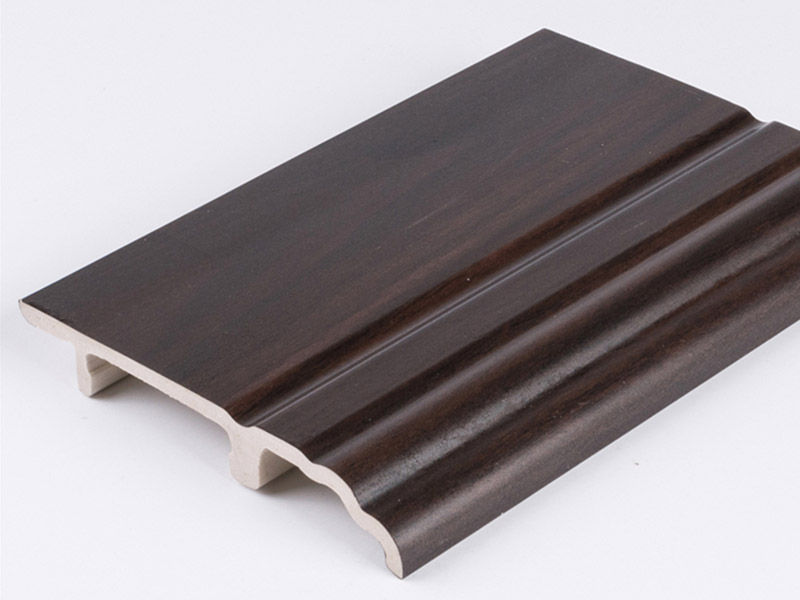 Plinthe &agrave; clipser en PVC 100*15 mm