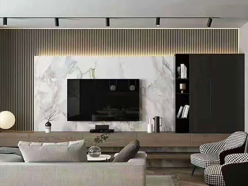 Grilles &agrave; lattes WPC et panneaux muraux en PVC