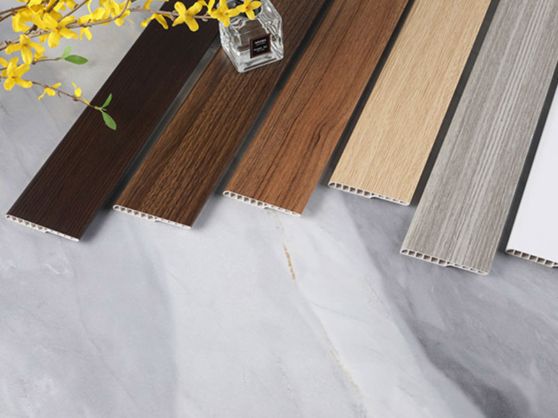 Le PVC est-il bon pour les plinthes ?