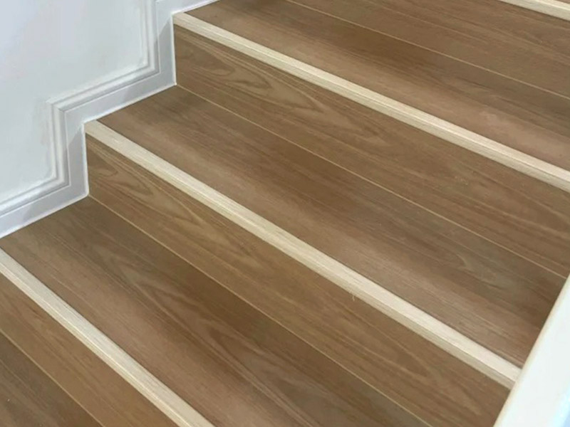 Bandes de nez de marche