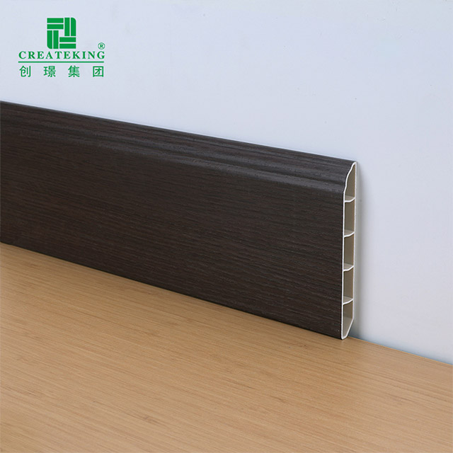 Plinthe creuse en PVC 100*12mm