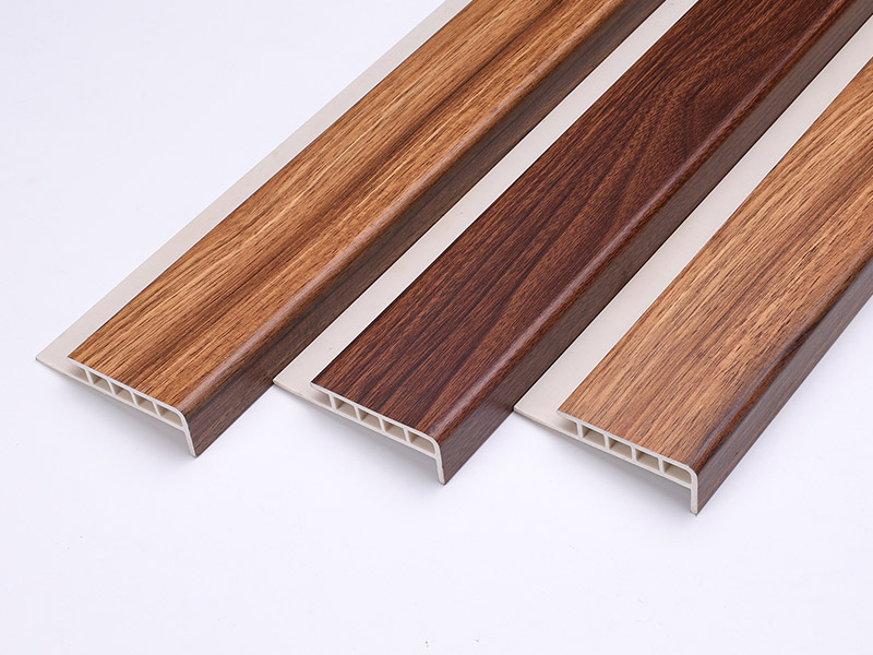 bande de nez d'escalier de 68*20.5mm SPC