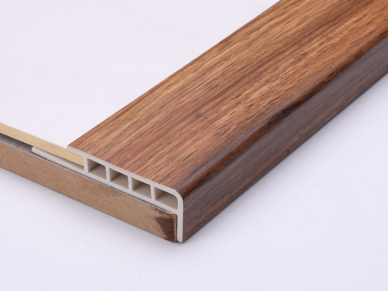 bande de nez d'escalier de 68*20.5mm SPC