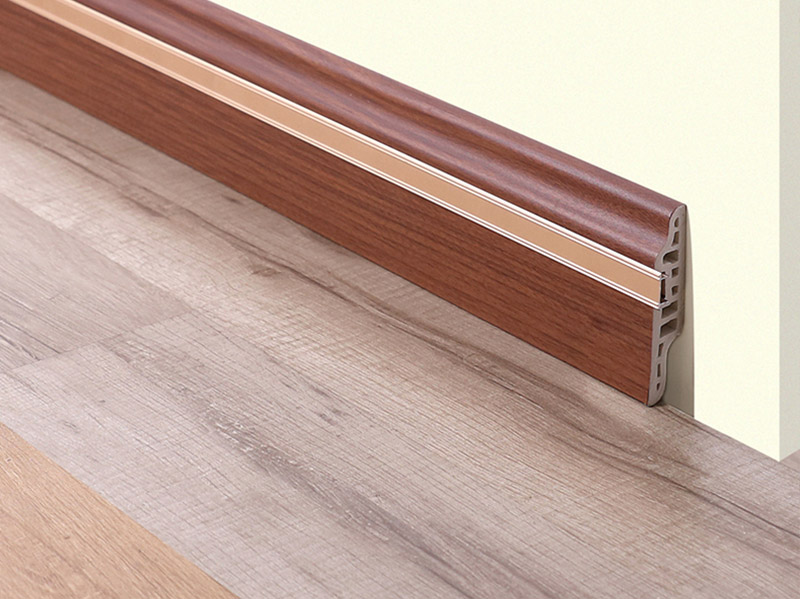 Plinthe cach&eacute;e par langue d'agneau de PVC de 90*16mm