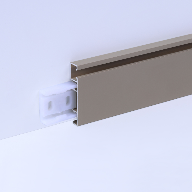 plinthe en aluminium