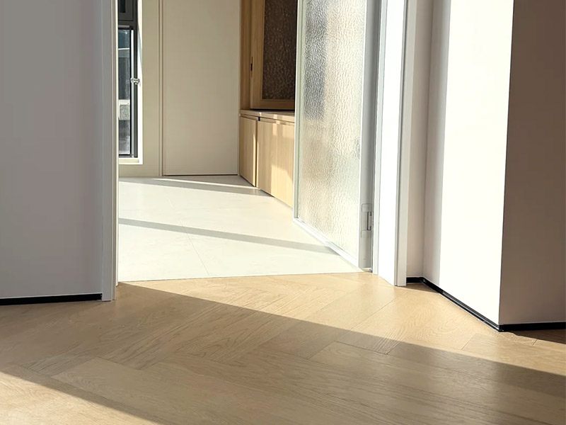 Avantages des plinthes &agrave; fente d'ombre