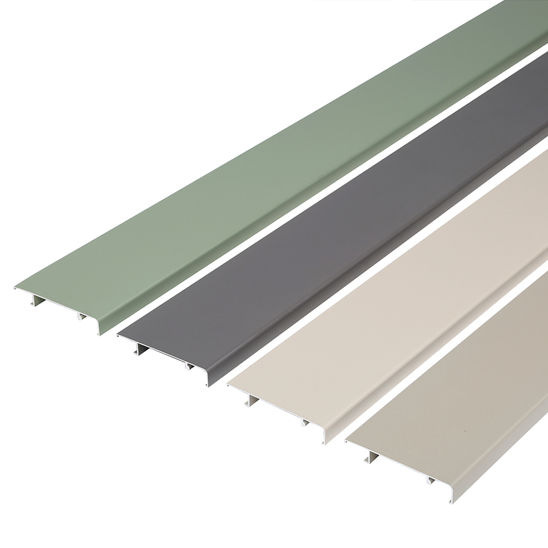 plinthe murale en m&eacute;tal