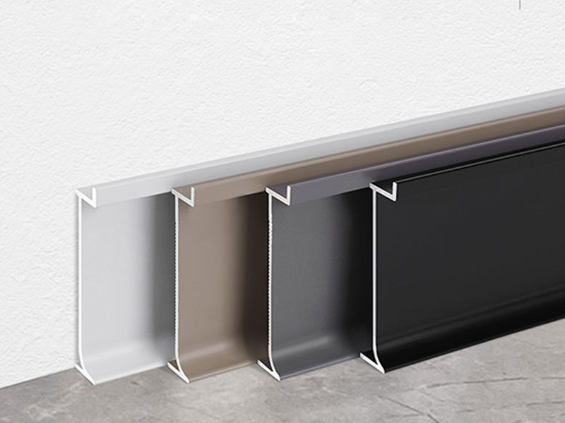 Plinthe en aluminium encastr&eacute;e 50*12