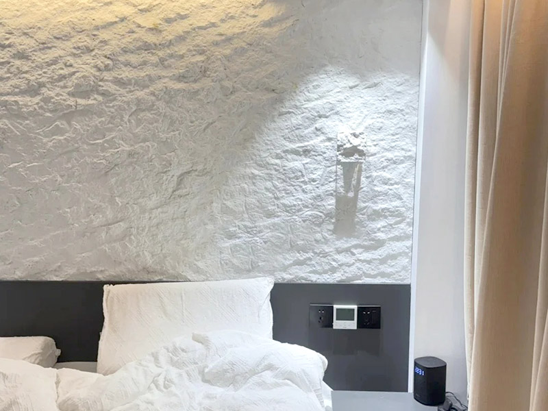 Panneaux en pierre tendre