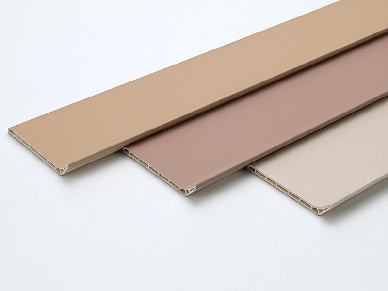 Plinthe flexible en PVC 70*13,5 mm