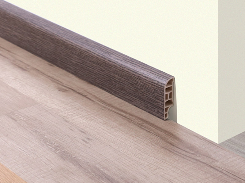 Plinthes SPC &agrave; grain de bois 50*15 mm