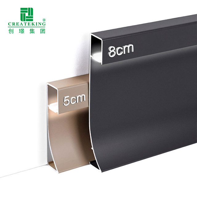 Plinthe en aluminium LED 80*9mm