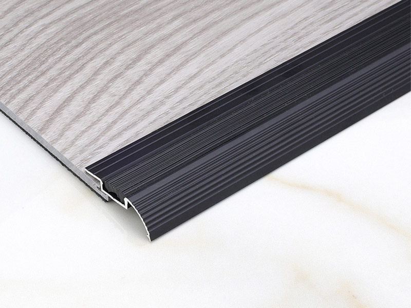 Bande r&eacute;ductrice en aluminium