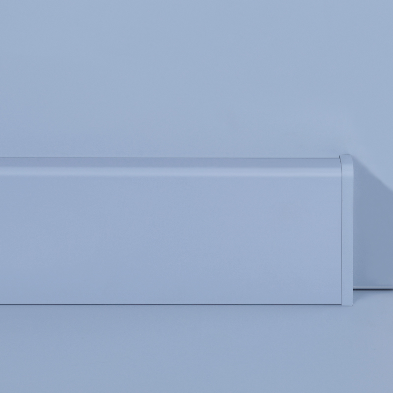 plinthe en aluminium