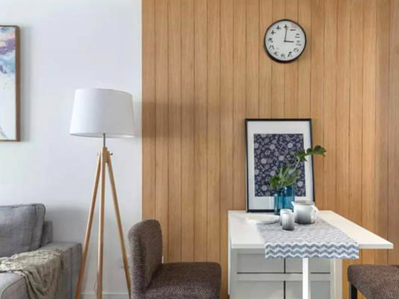 Matériaux de revêtement mural bon marché: options abordables