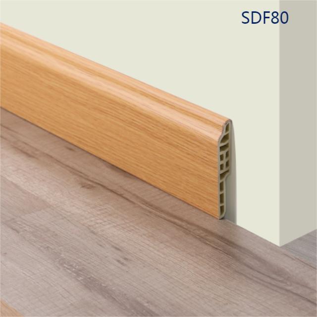 Plinthes en PVC à grain de bois imperméable de 8 cm pour la décoration de la maison-SDF80