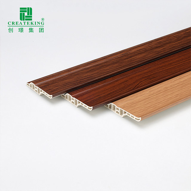 Plinthe multifonctionnelle en PVC 68*16 mm