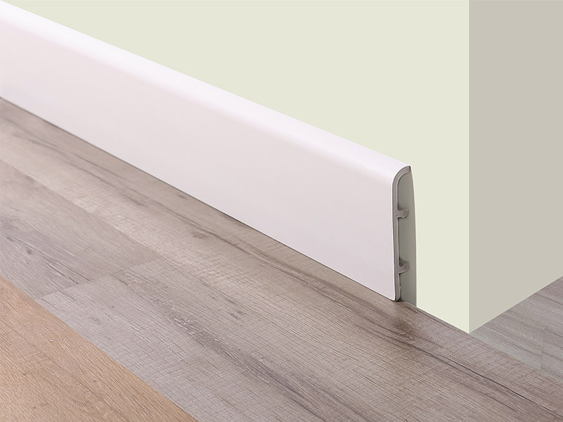 Plinthe &agrave; clipser en PVC 100*16 mm