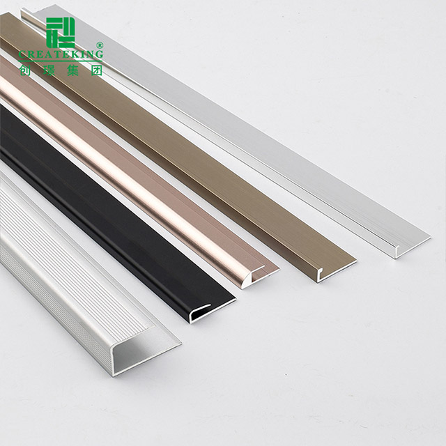 Équilibre de bord carré de plancher stratifié de 24,9x8,2 mm