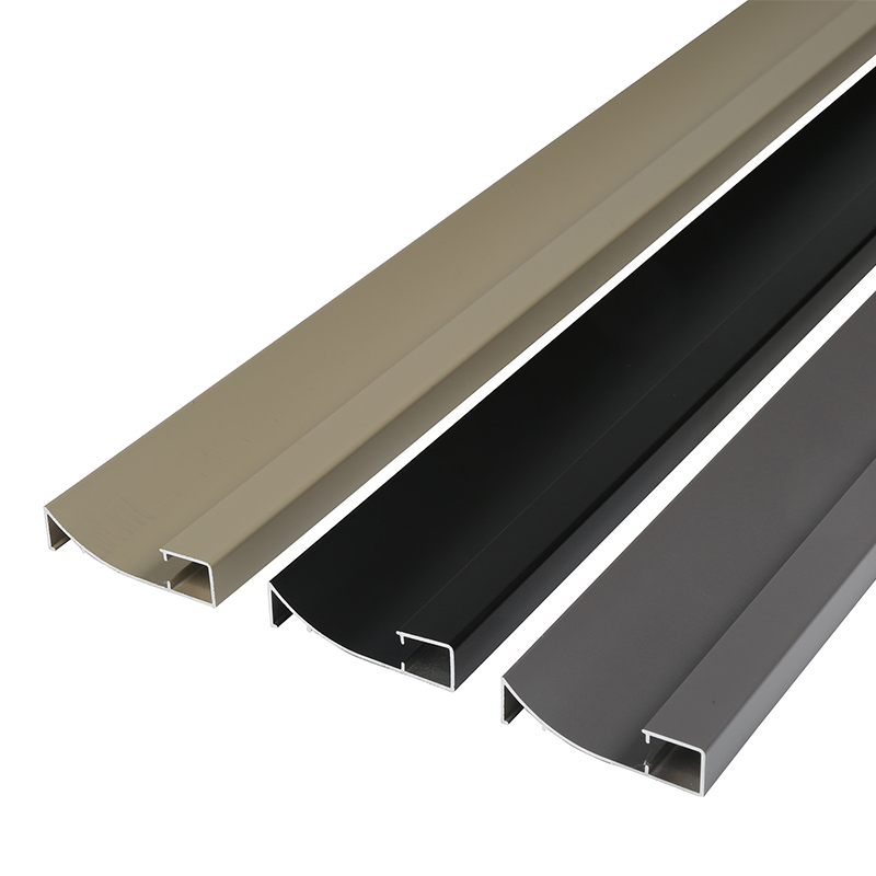 profils de plinthes en aluminium