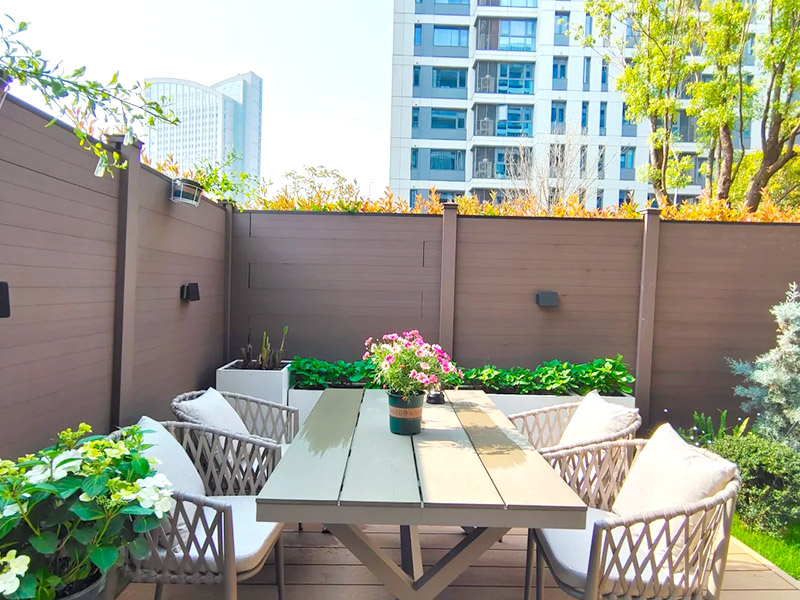 Panneaux WPC ext&eacute;rieurs