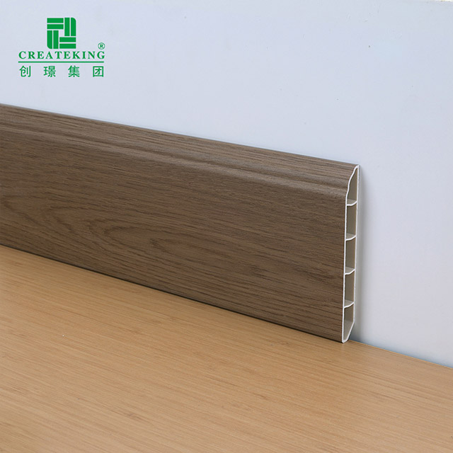 Plinthe creuse en PVC 100*12mm
