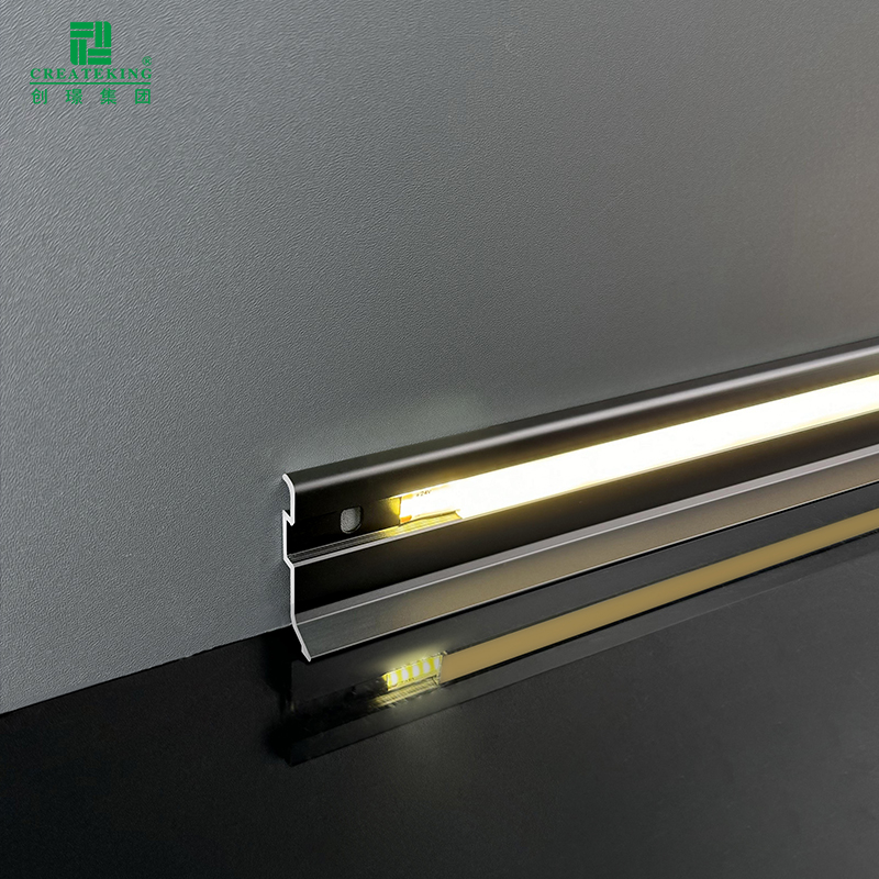 Plinthe Flexible LED PVC WPC, bande de décoration murale auto-adhésive pour la décoration de la maison DIY